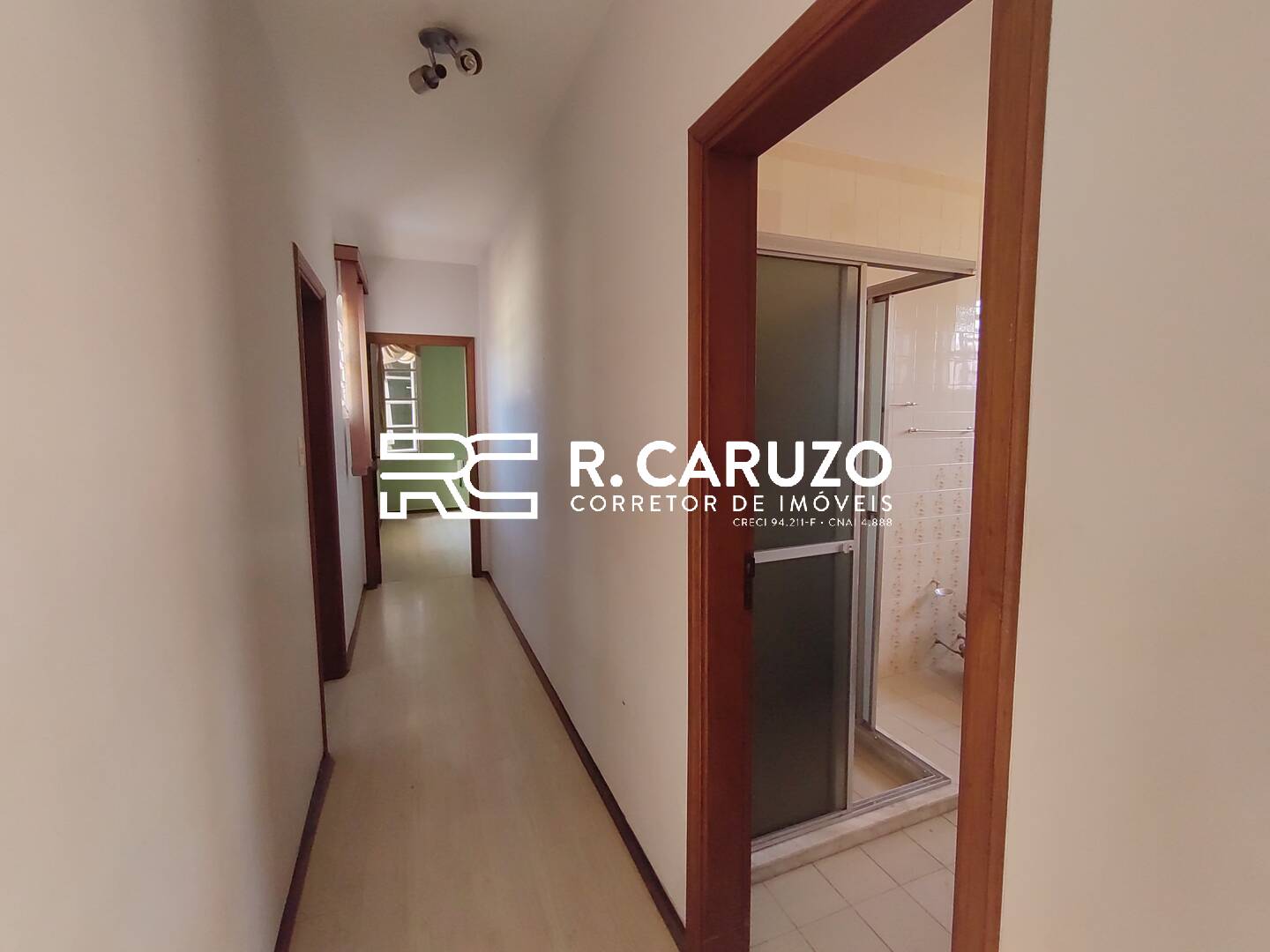 Casa à venda com 3 quartos, 324m² - Foto 21