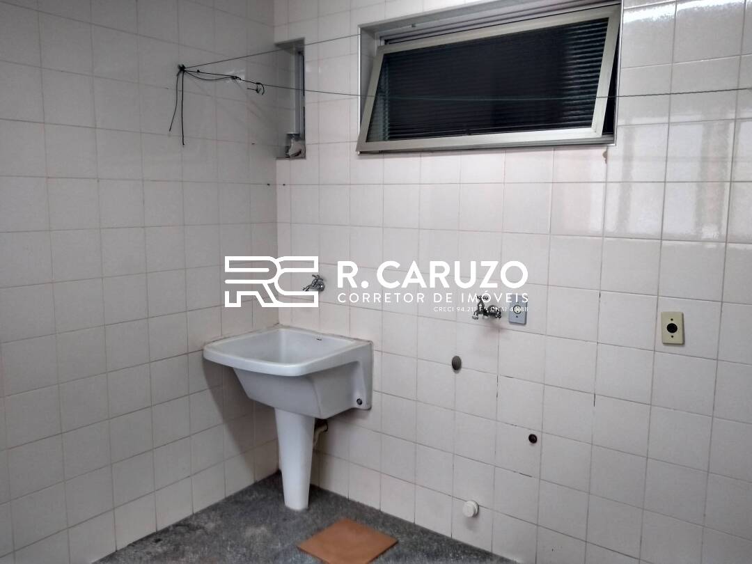 Apartamento à venda com 3 quartos, 231m² - Foto 28