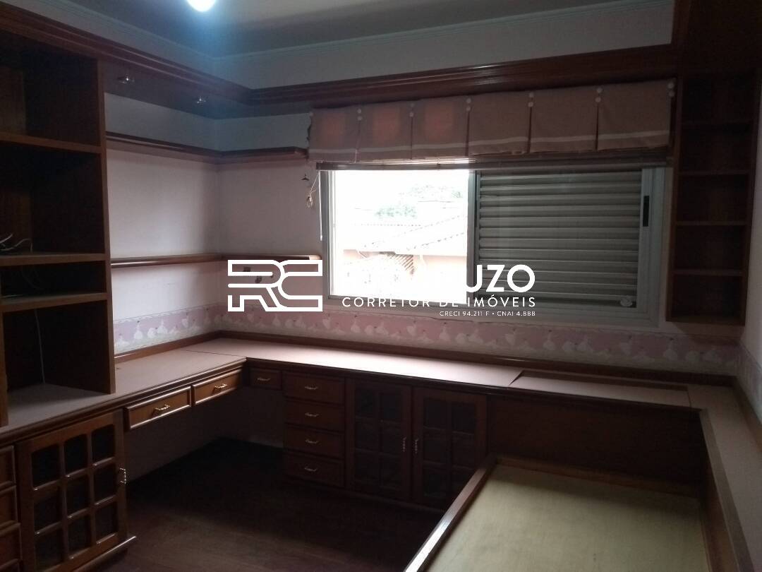 Apartamento à venda com 3 quartos, 231m² - Foto 11