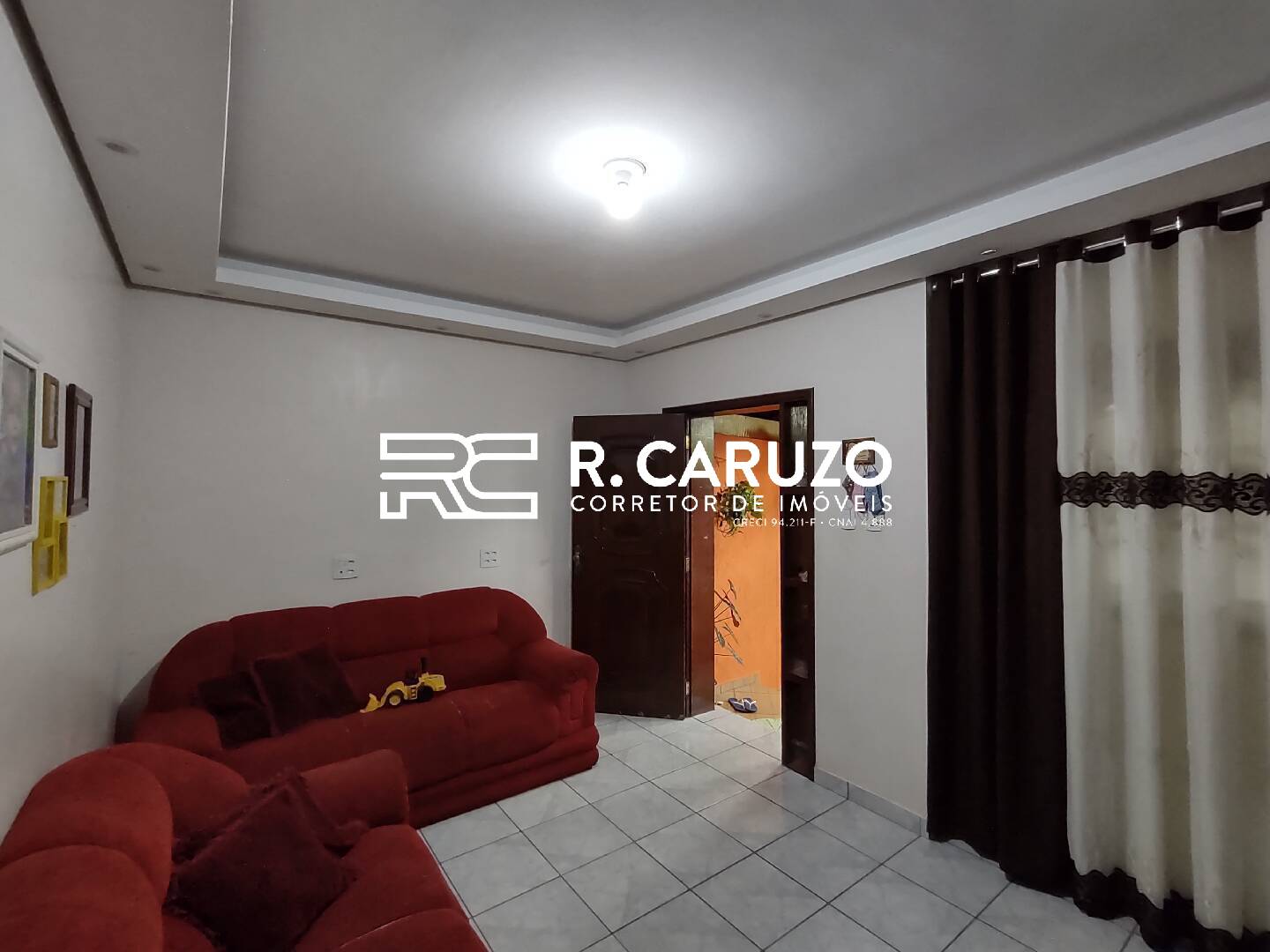 Casa à venda com 3 quartos, 154m² - Foto 3