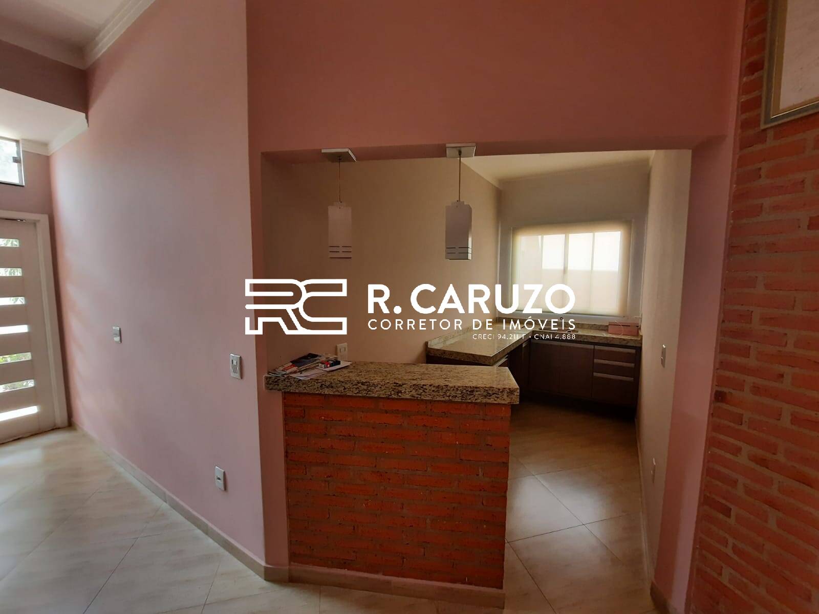 Casa à venda com 4 quartos, 214m² - Foto 3