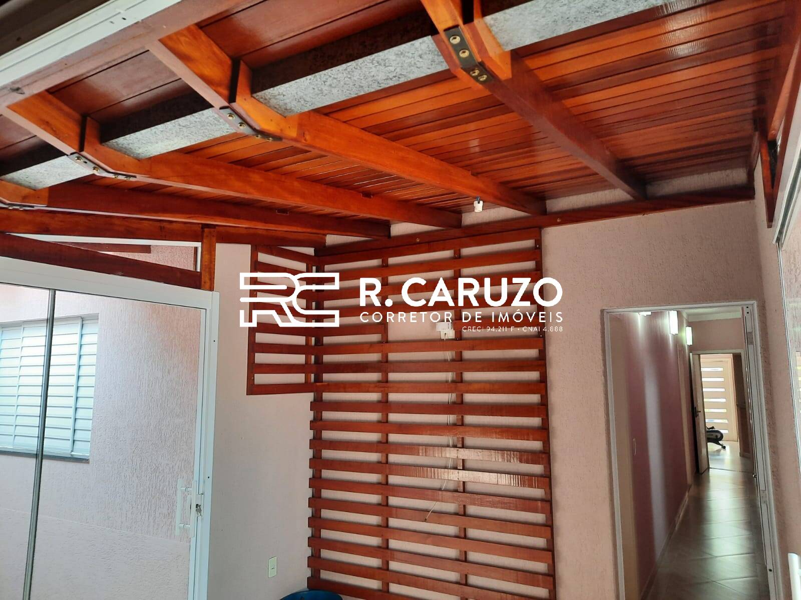 Casa à venda com 4 quartos, 214m² - Foto 10