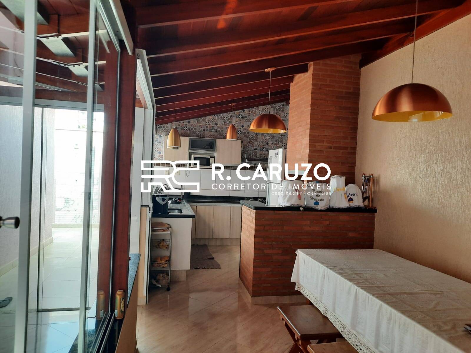 Casa à venda com 4 quartos, 214m² - Foto 12