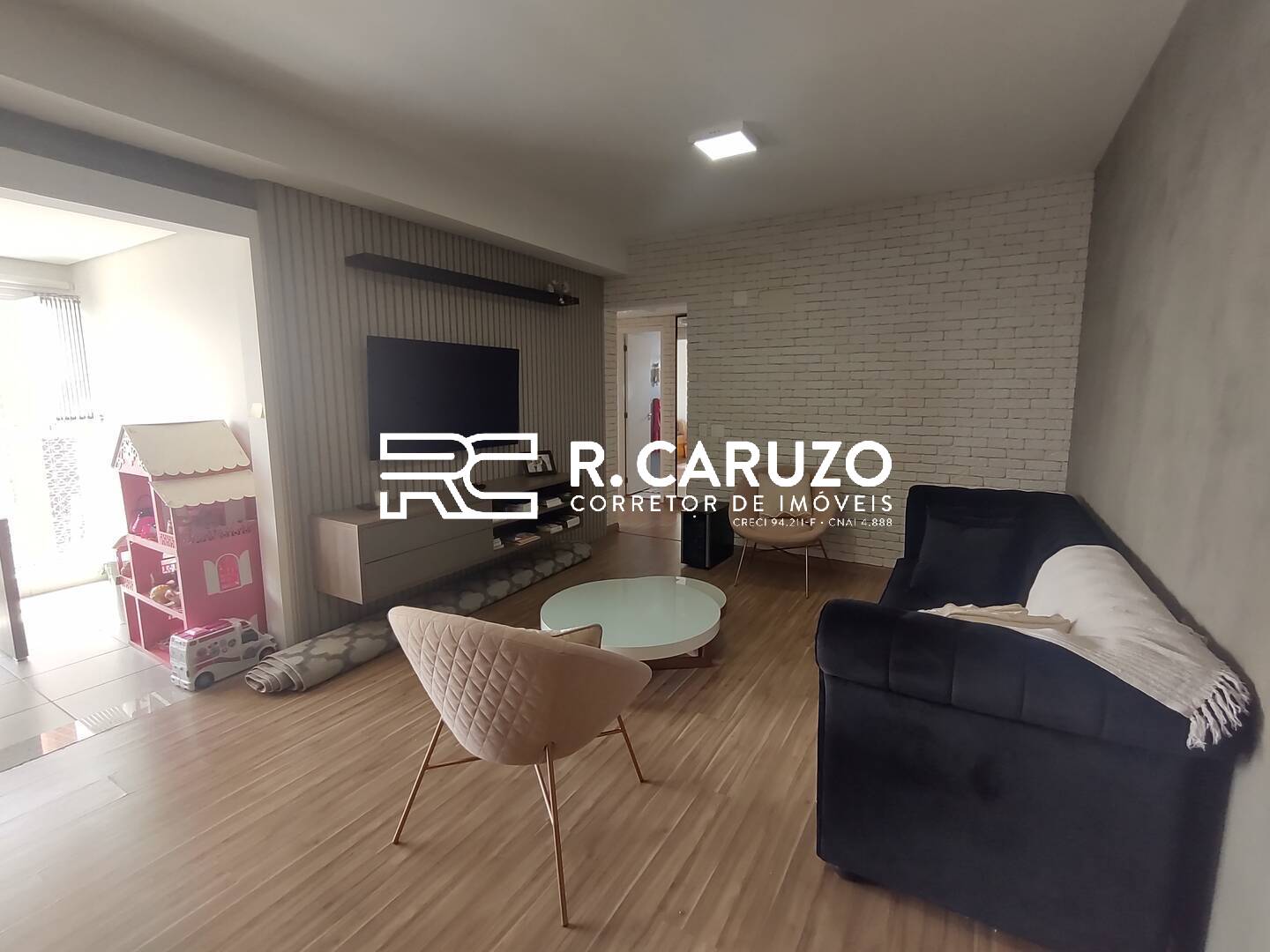 Apartamento à venda com 3 quartos, 94m² - Foto 3