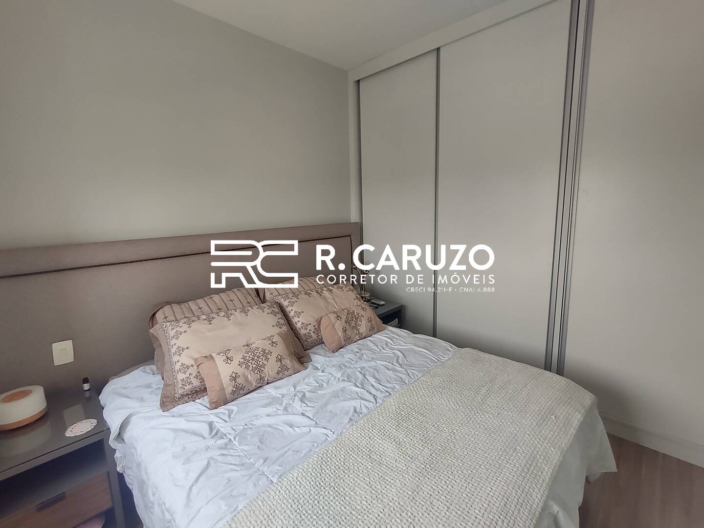 Apartamento à venda com 3 quartos, 94m² - Foto 20