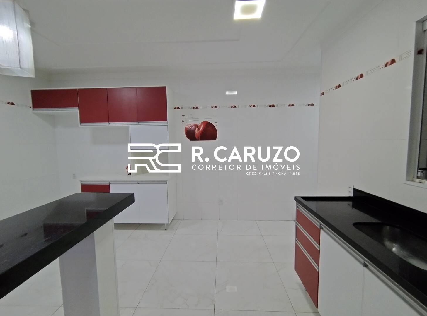 Casa à venda com 3 quartos, 173m² - Foto 5