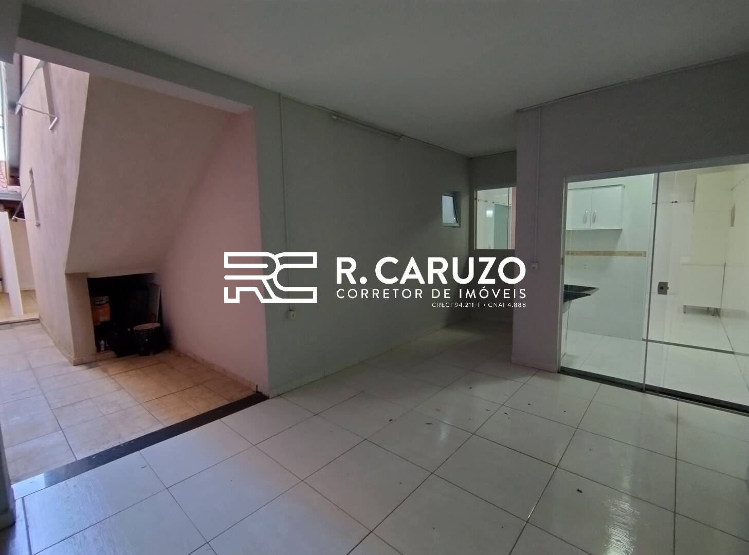 Casa à venda com 3 quartos, 173m² - Foto 11