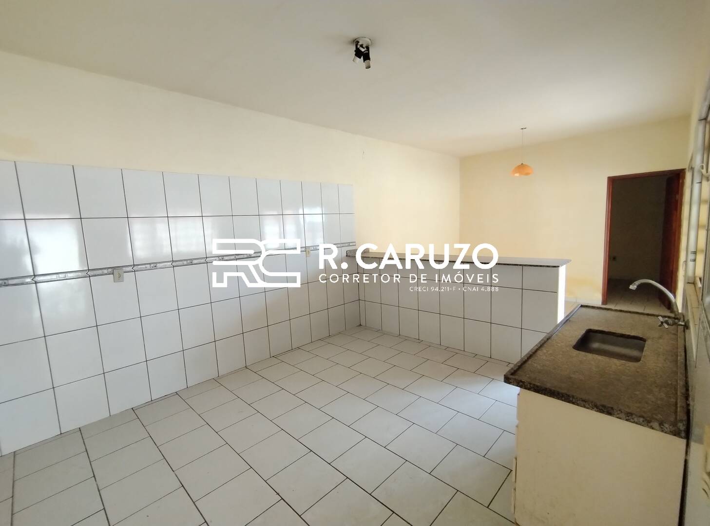 Casa à venda com 3 quartos, 129m² - Foto 14