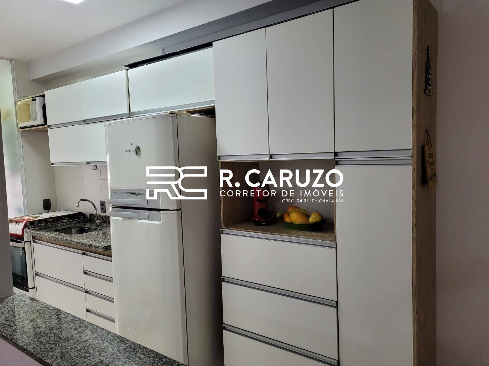 Apartamento à venda com 2 quartos, 58m² - Foto 4