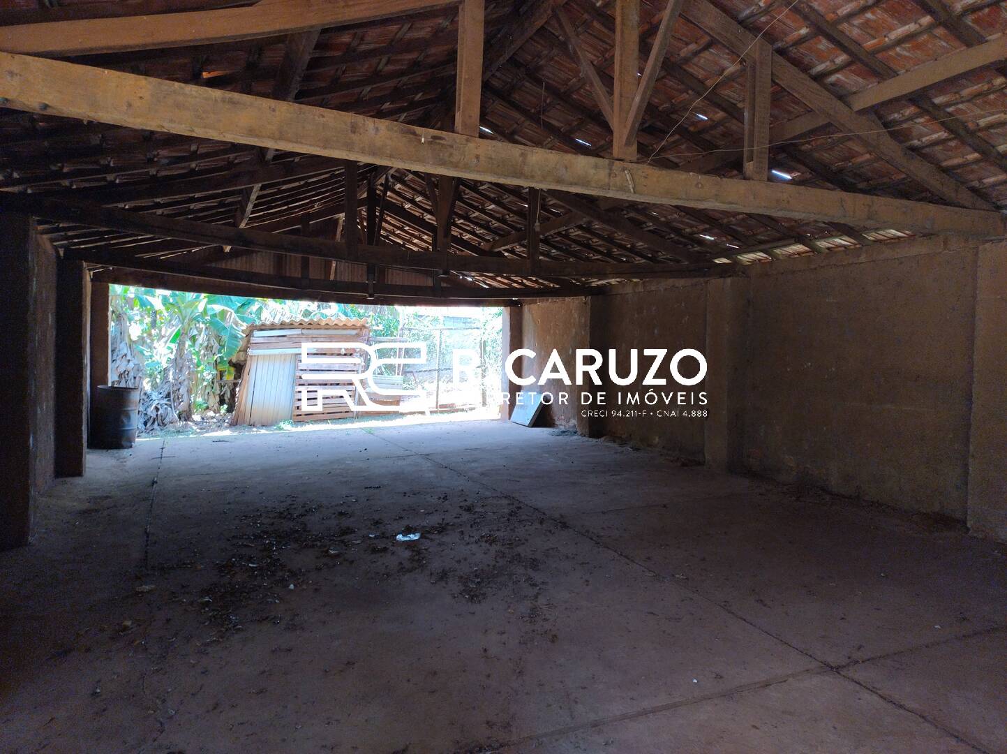 Fazenda à venda com 3 quartos, 300m² - Foto 26