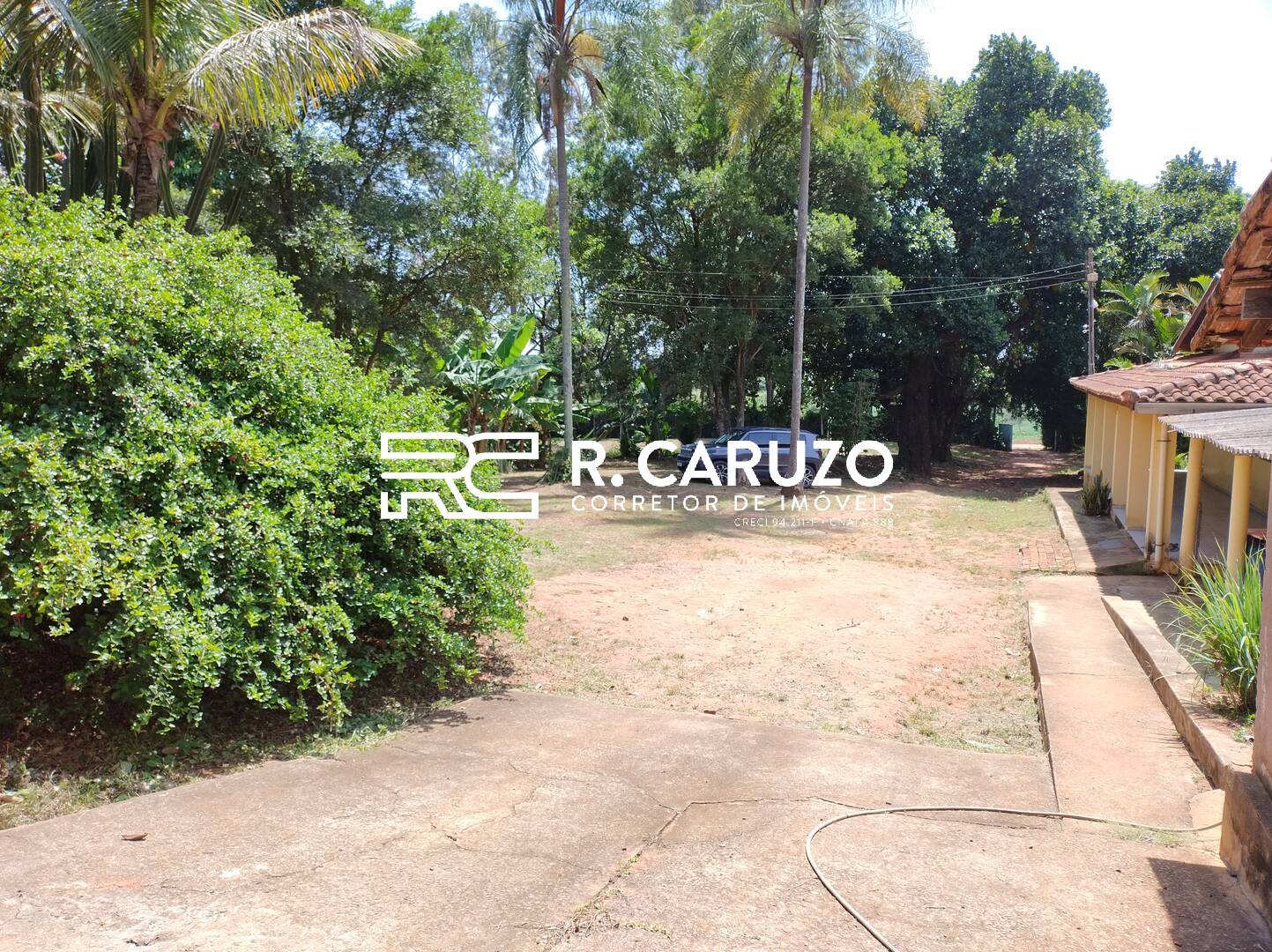 Fazenda à venda com 3 quartos, 300m² - Foto 2