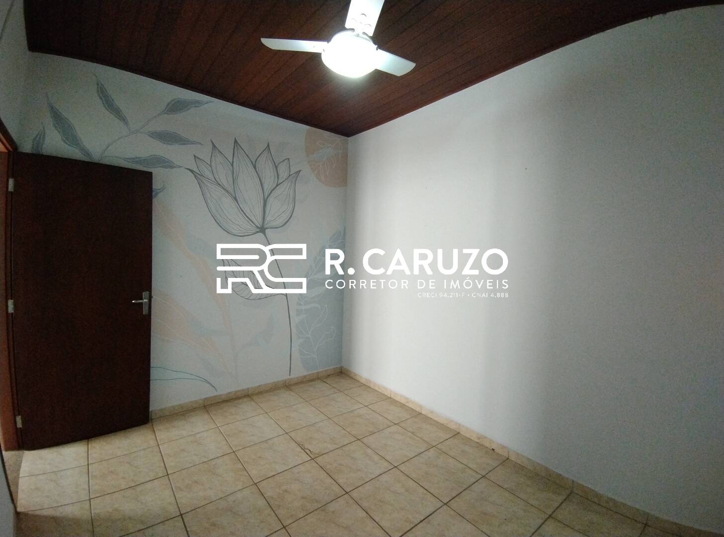 Casa à venda com 2 quartos, 83m² - Foto 5