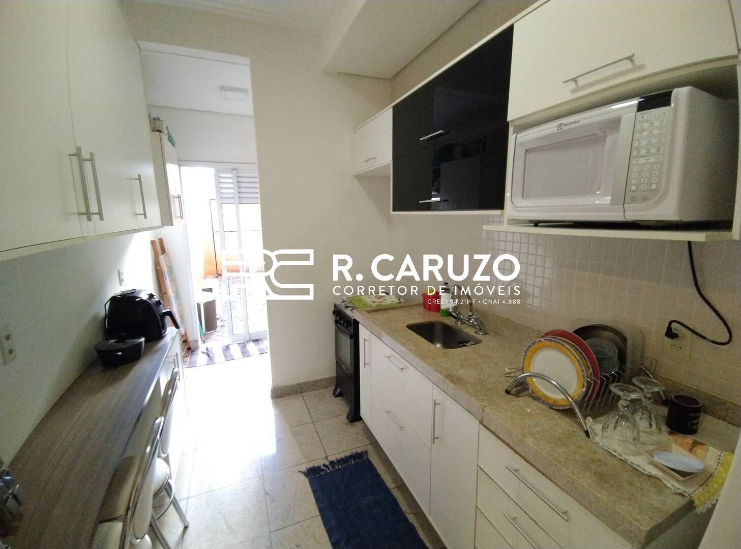 Apartamento à venda com 3 quartos, 110m² - Foto 4