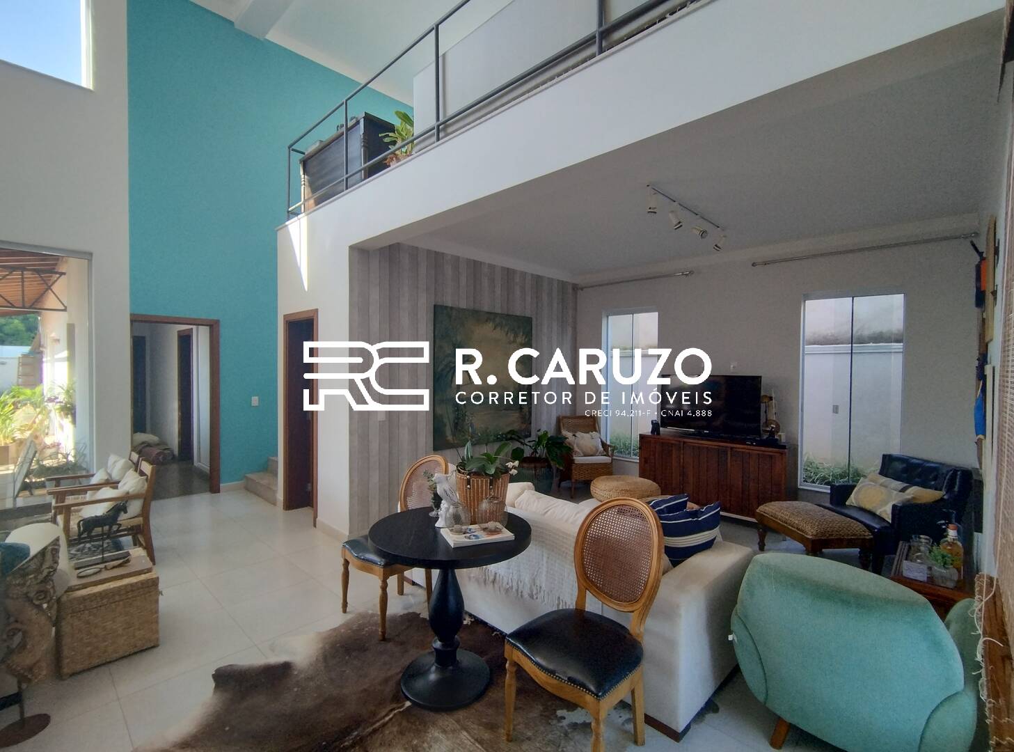 Casa de Condomínio à venda com 2 quartos, 218m² - Foto 2