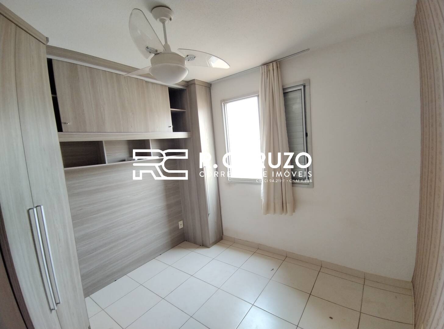 Apartamento à venda com 2 quartos, 45m² - Foto 10