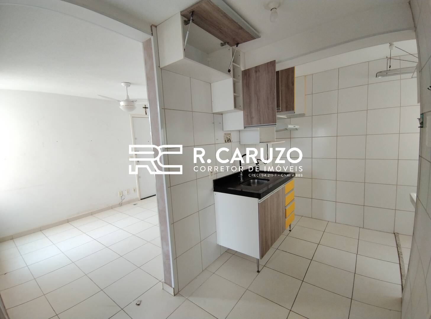 Apartamento à venda com 2 quartos, 45m² - Foto 4