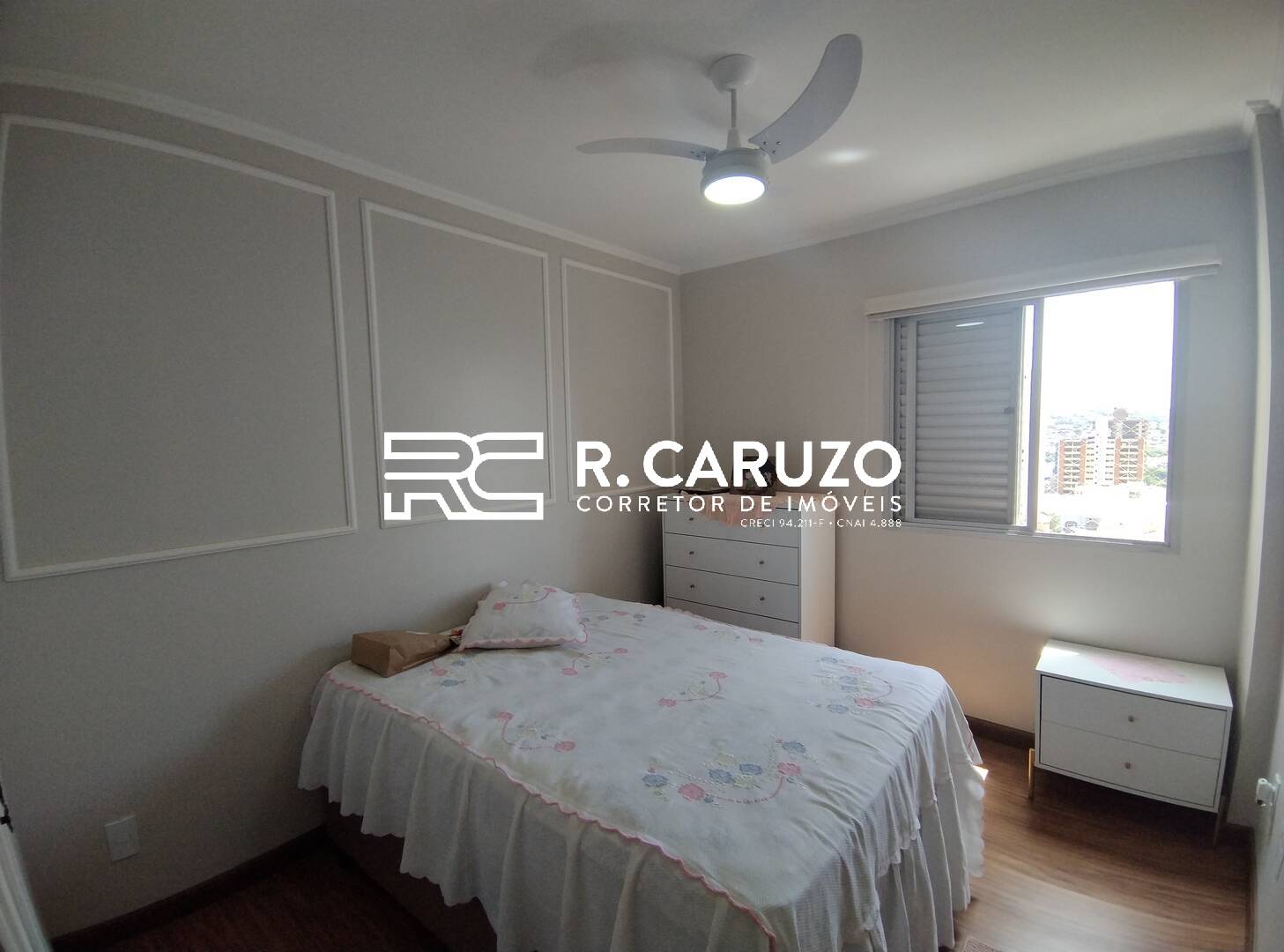 Apartamento à venda com 2 quartos, 118m² - Foto 11