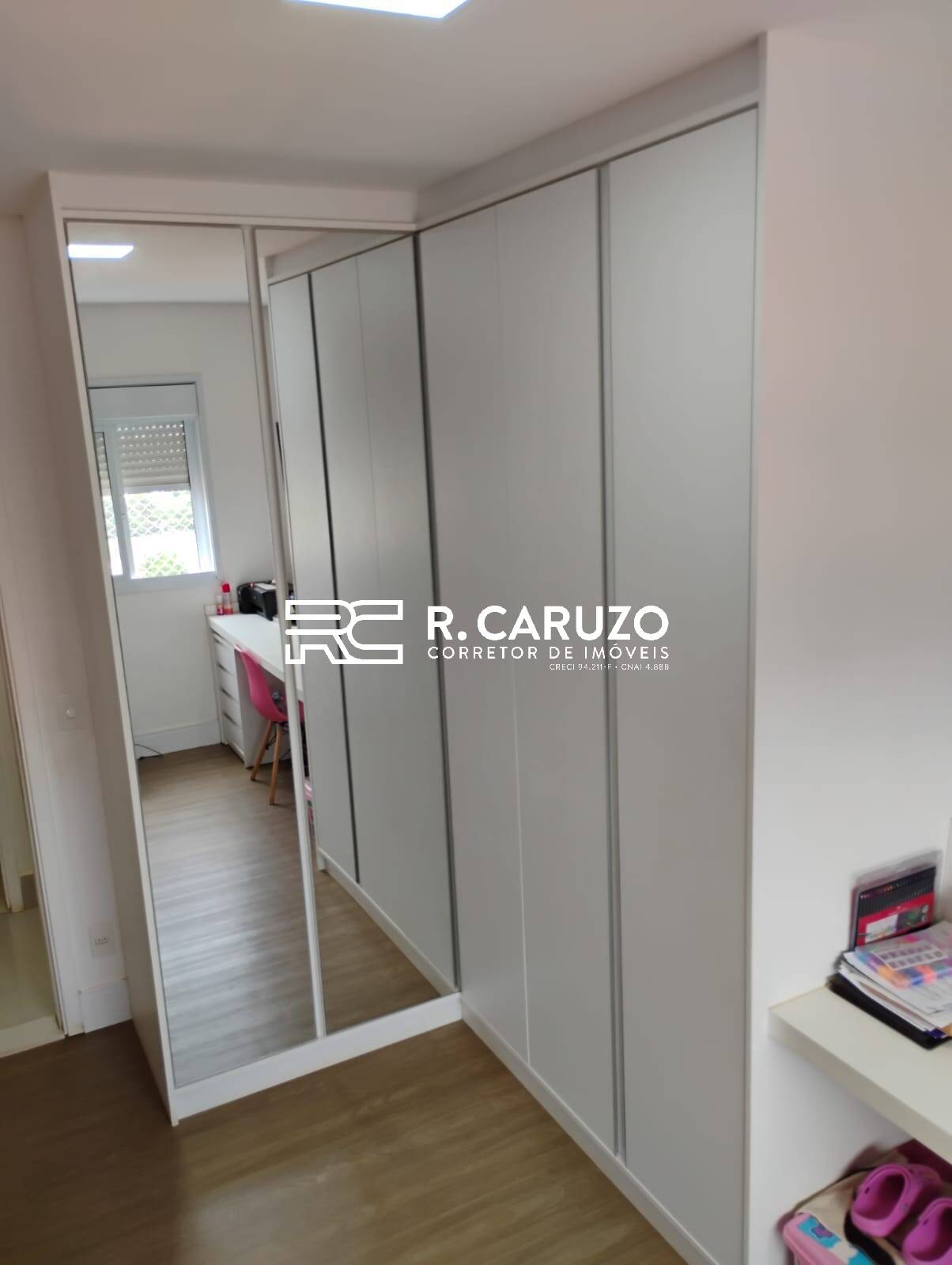 Apartamento à venda com 2 quartos, 69m² - Foto 10